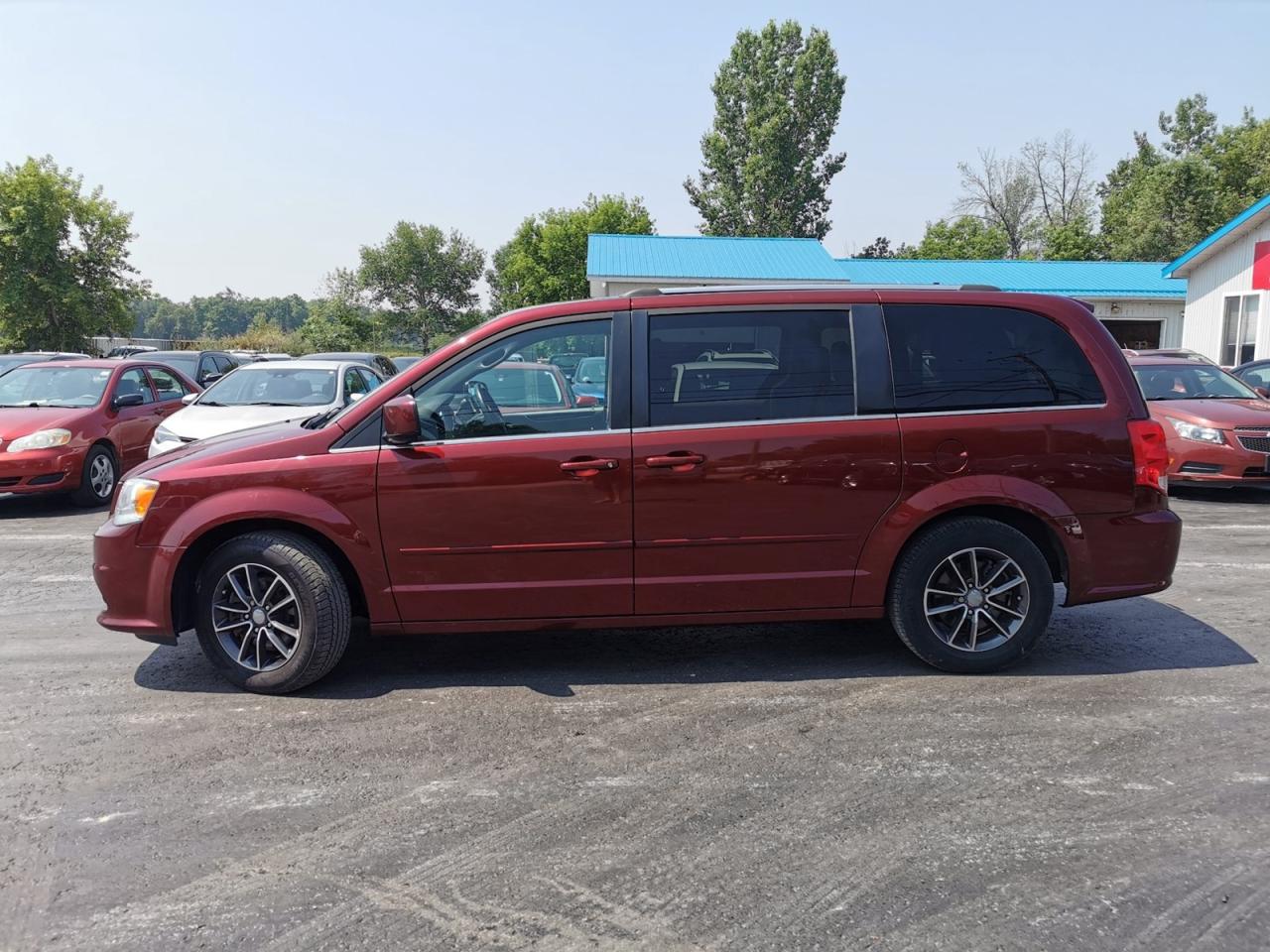 2017 Dodge Grand Caravan SE - Photo #2