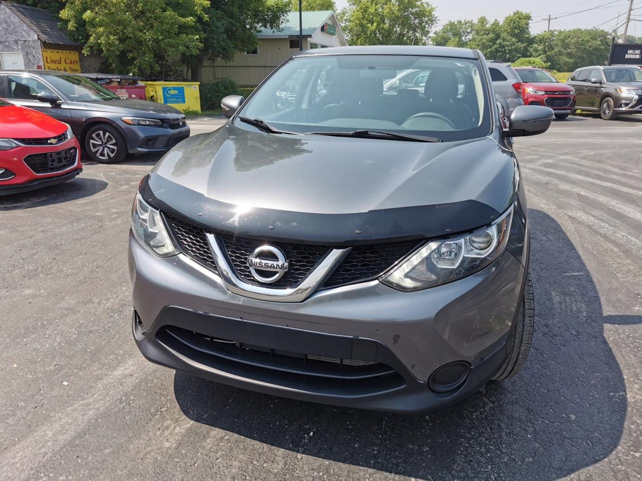 2018 Nissan Rogue Sport S AWD - Photo #2