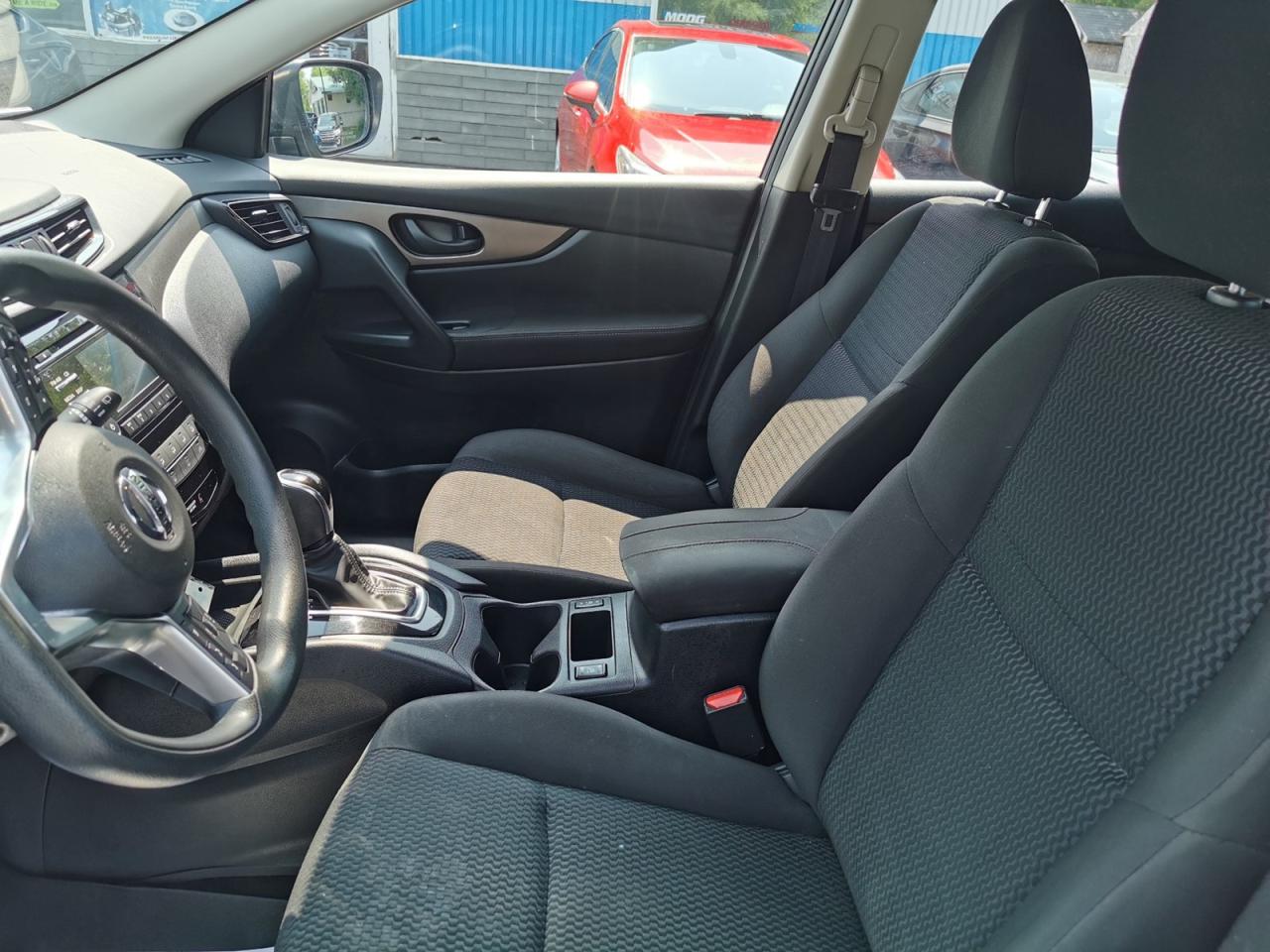 2018 Nissan Rogue Sport S AWD - Photo #12
