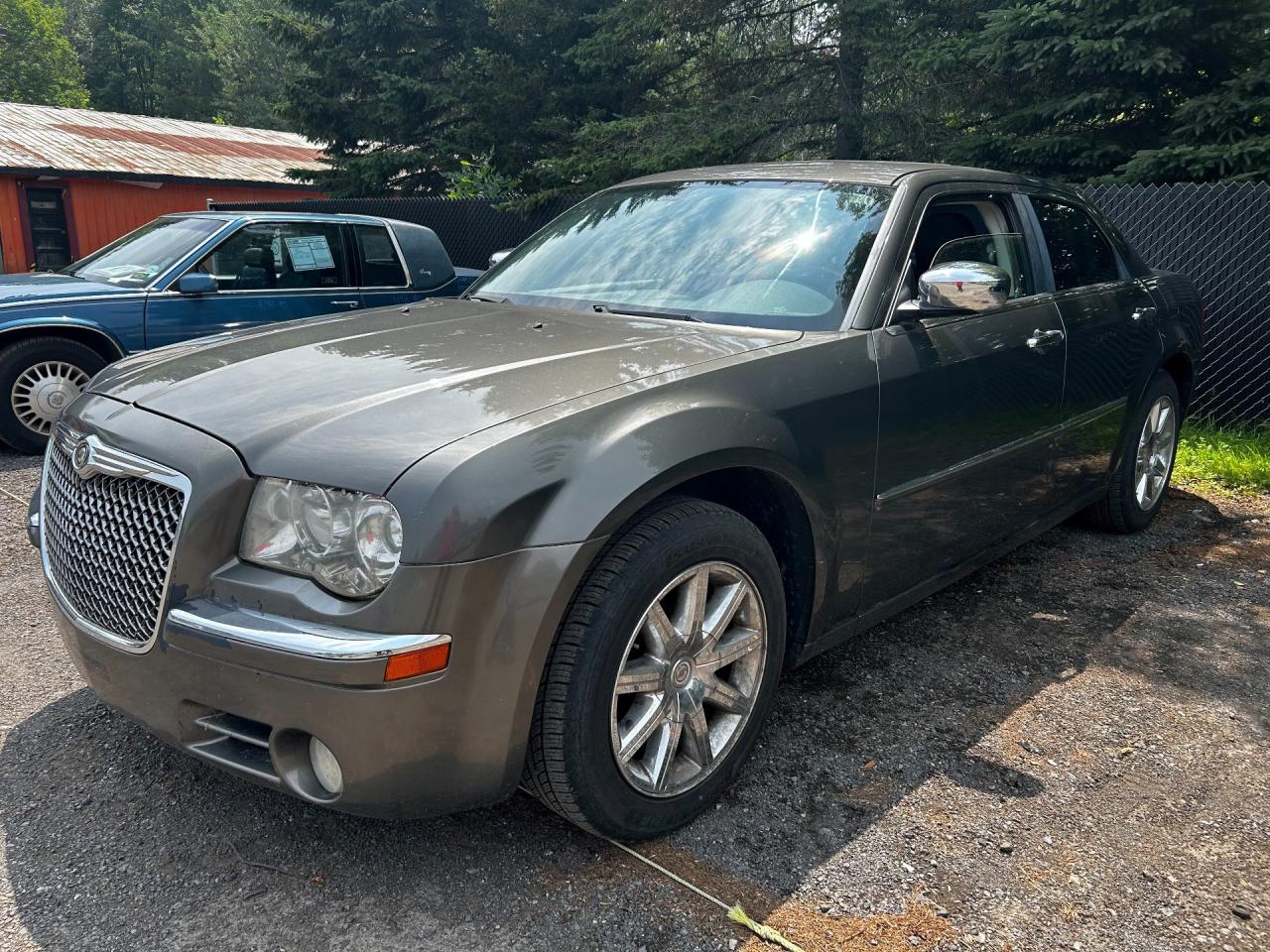 Used 2009 Chrysler 300 LIMITED for sale in Saint-Lazare, QC