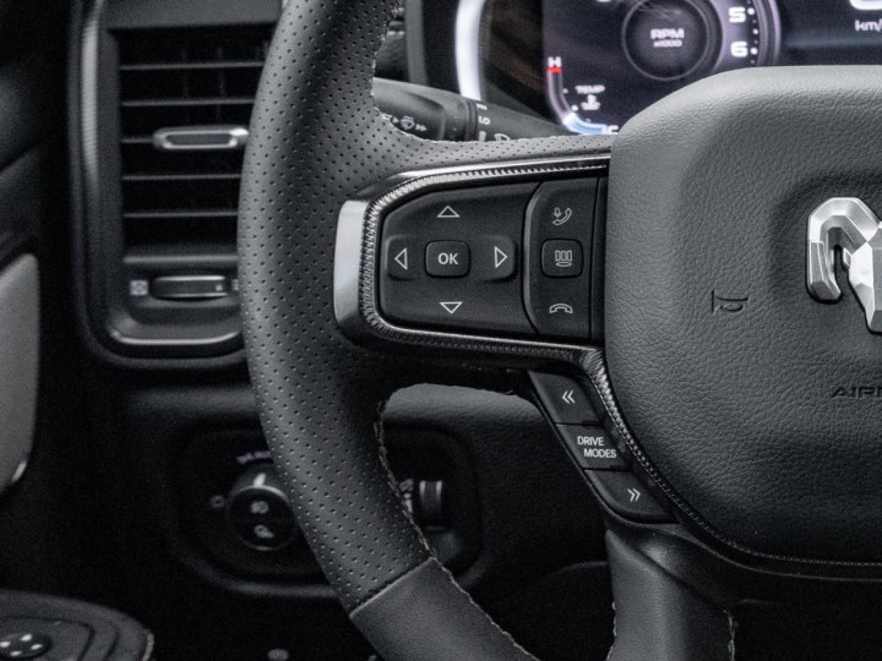 2025 RAM 1500 SPORT Photo