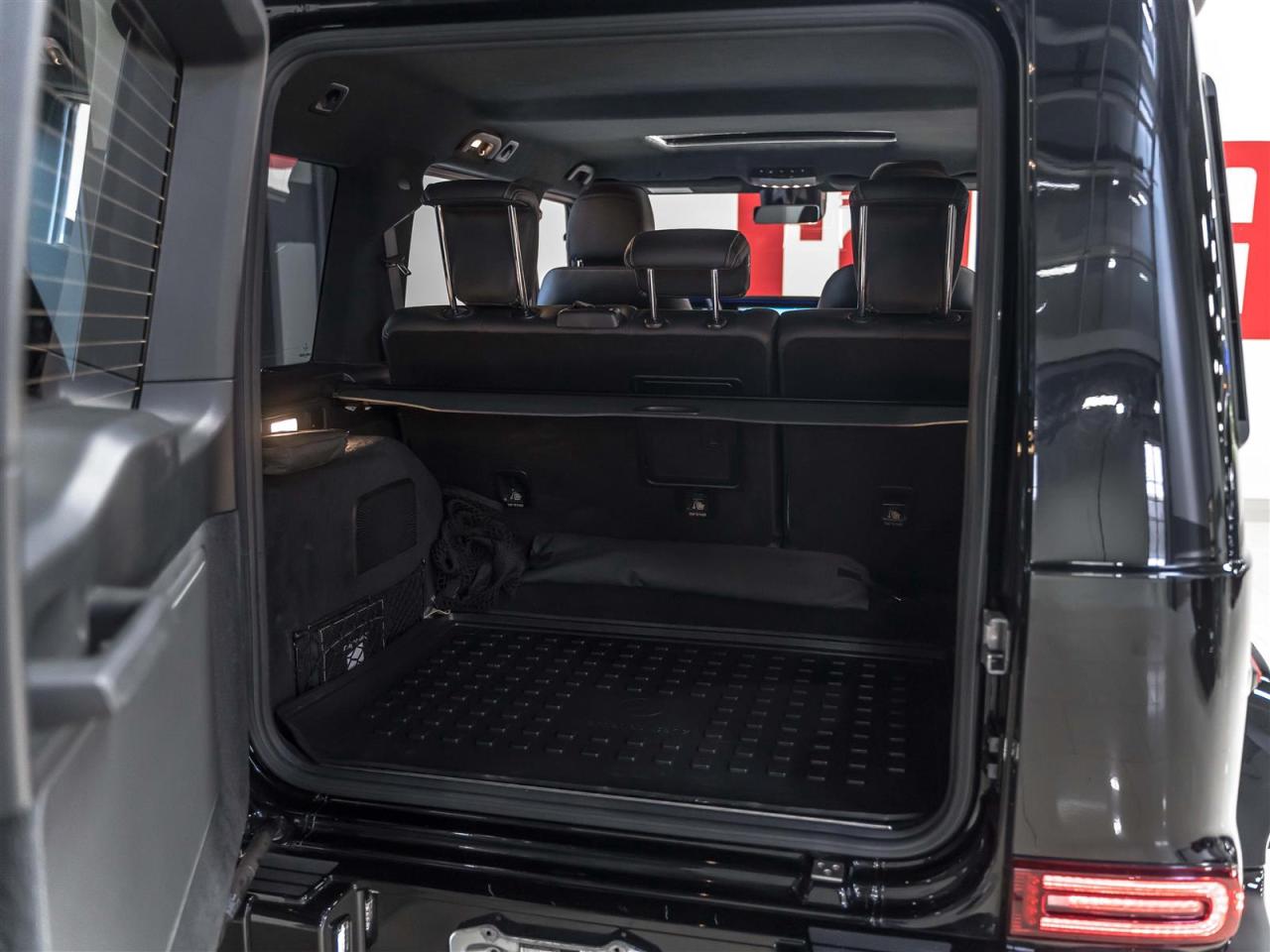 2021 Mercedes-Benz G550 G 550|AMG NIGHT PKG|DISTRONIC|BURMESTER|BLINDSPOT|LOADED Photo