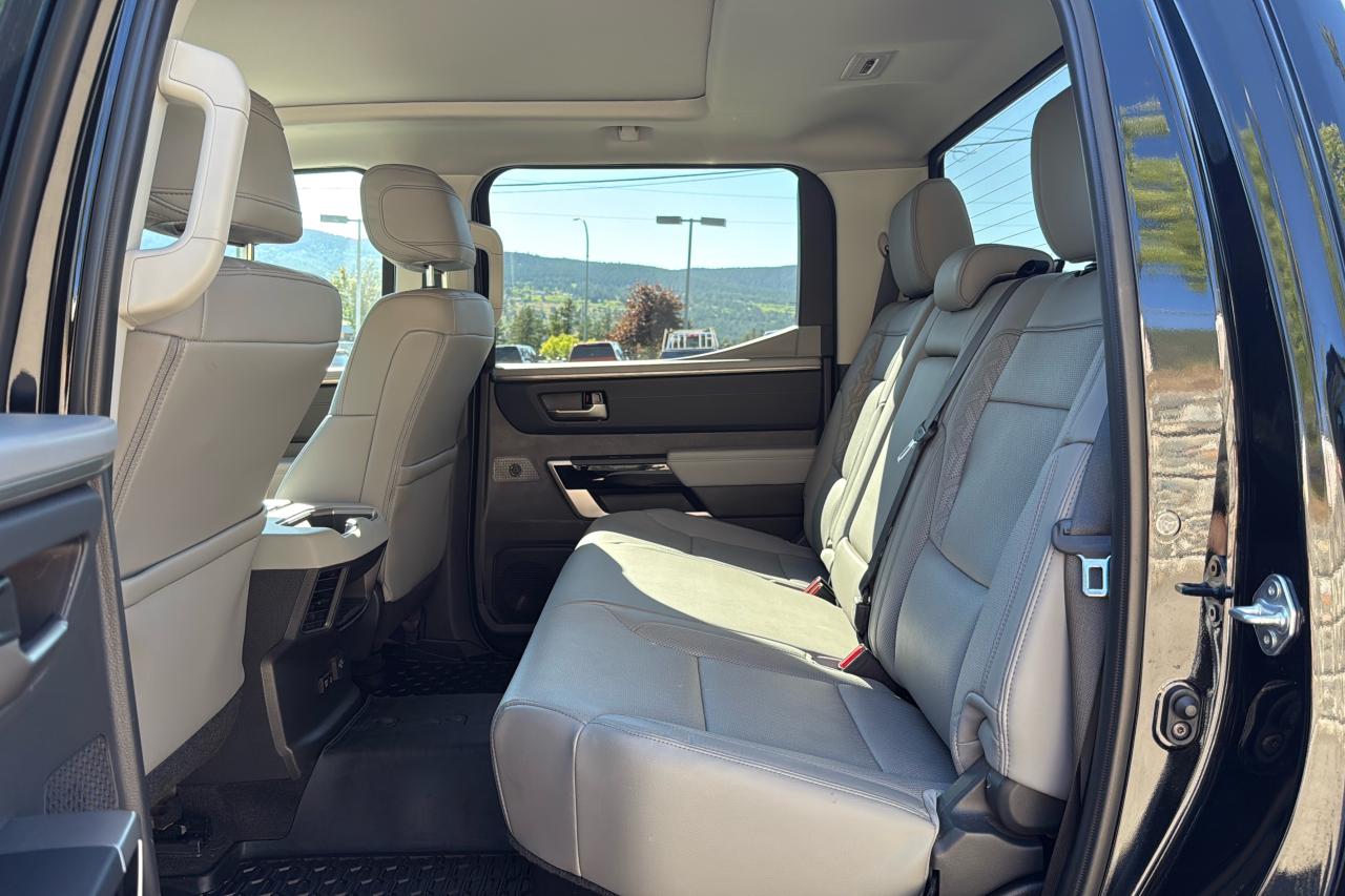 2023 Toyota Tundra Limited  Photo