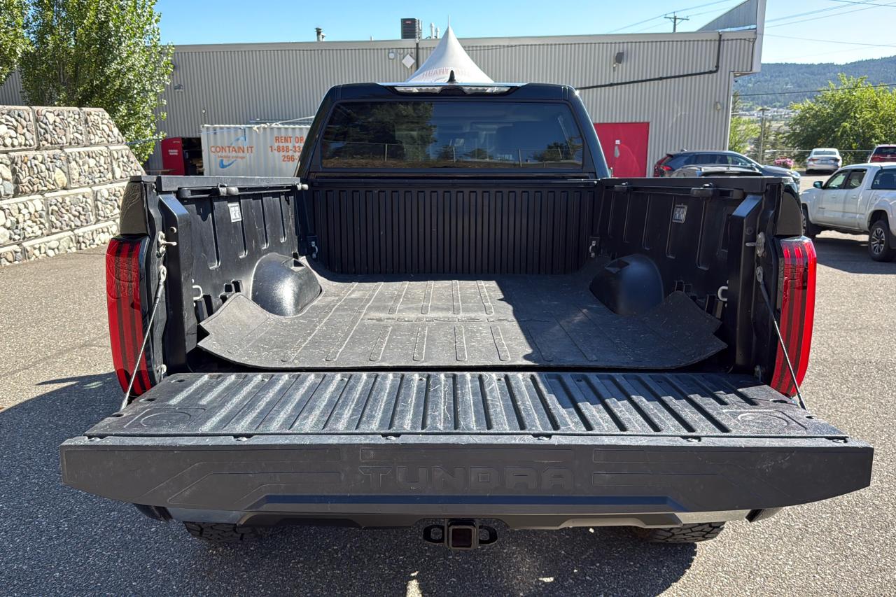 2023 Toyota Tundra Limited  Photo