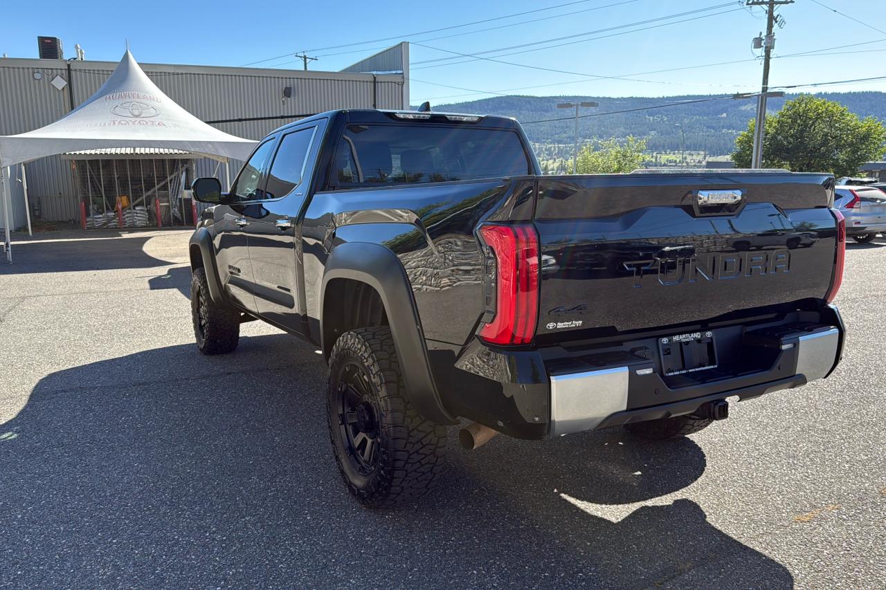 2023 Toyota Tundra Limited  Photo