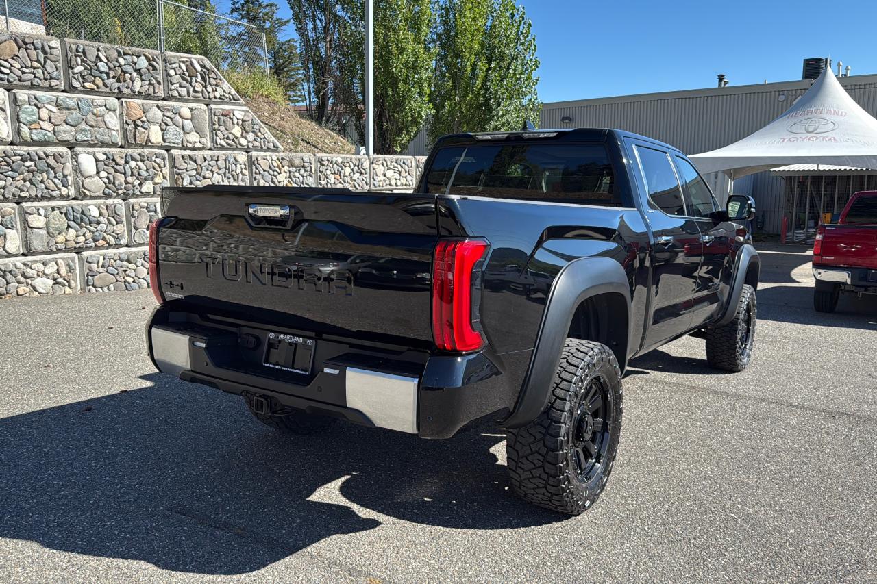 2023 Toyota Tundra Limited  Photo