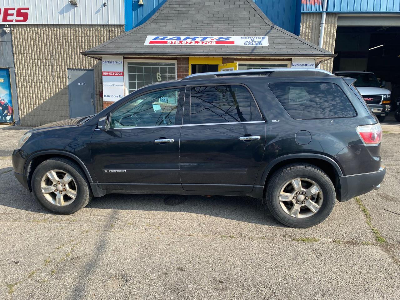 2007 GMC Acadia AWD 4dr SLT - Photo #2