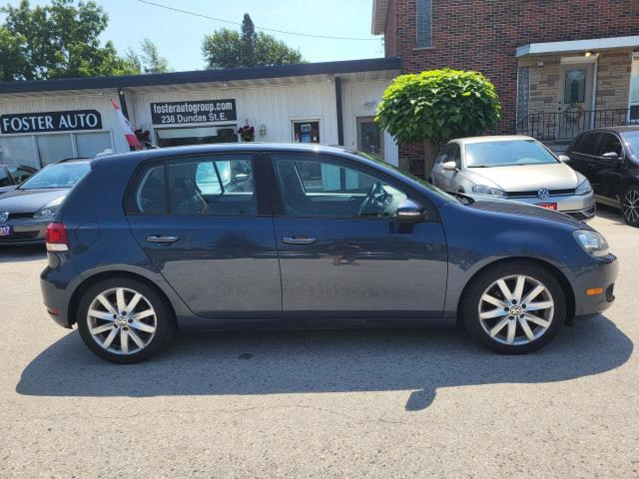 2012 Volkswagen Golf Highline Photo2