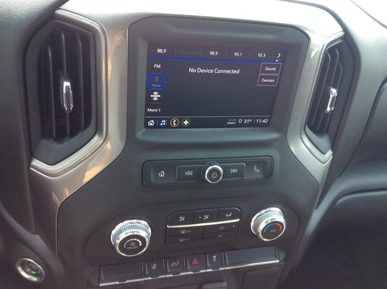 2024 GMC Sierra 2500 PRO Photo