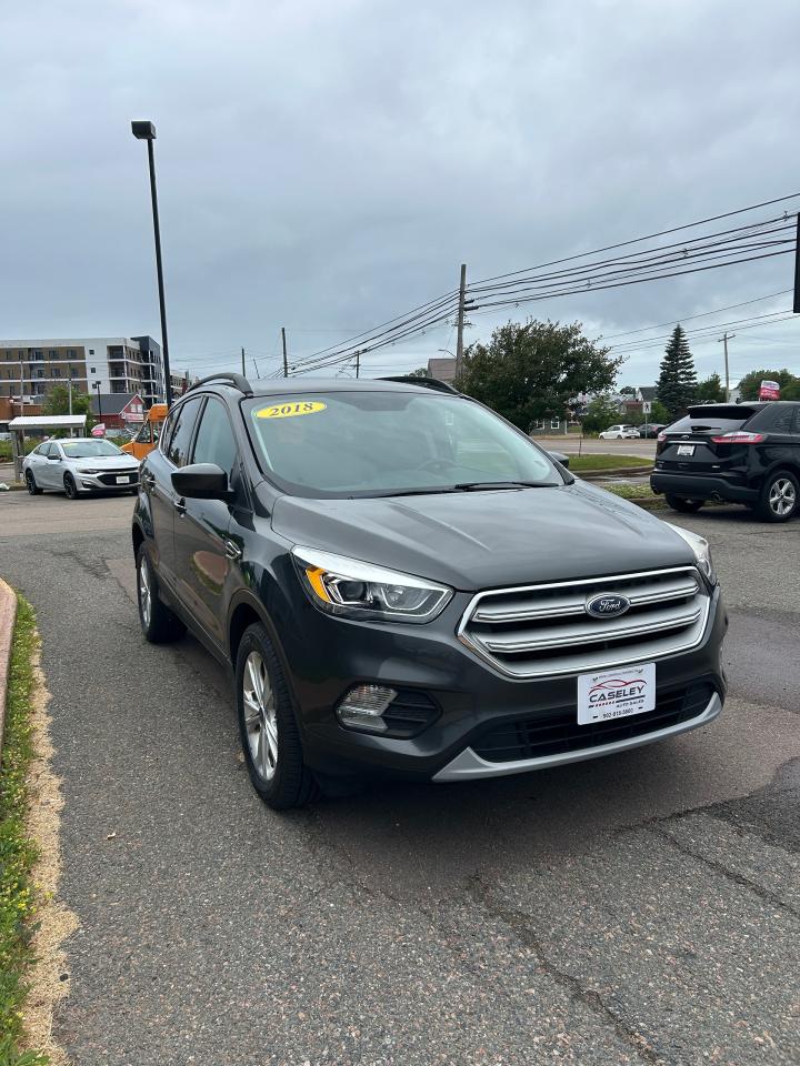 2018 Ford Escape SEL - Photo #3