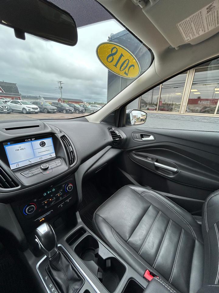 2018 Ford Escape SEL - Photo #10