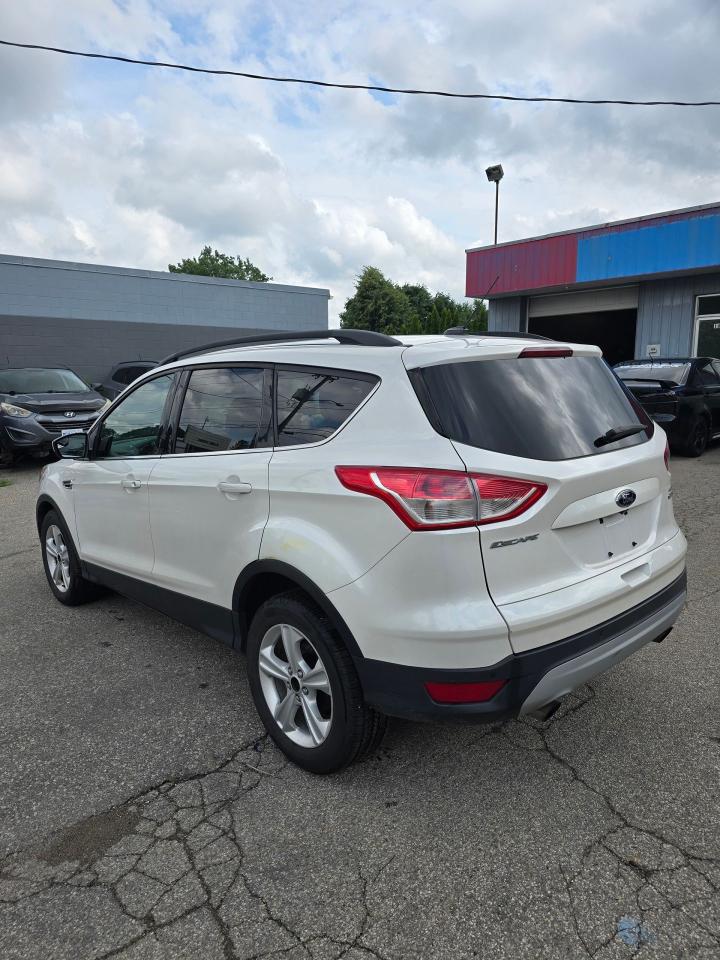 2015 Ford Escape 4WD 4dr SE - Photo #8