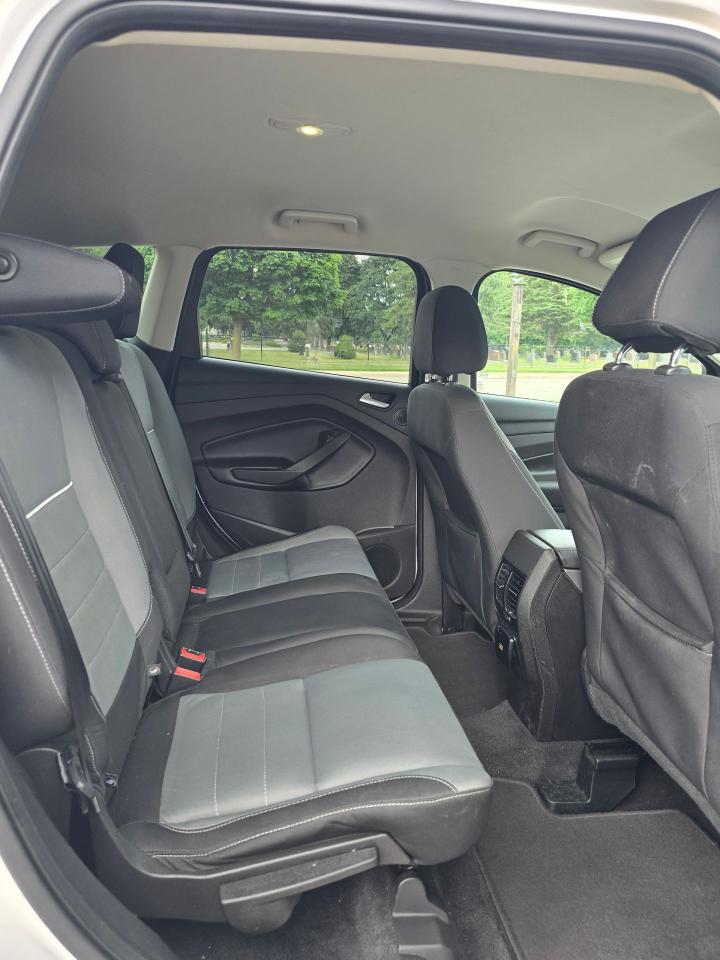 2015 Ford Escape 4WD 4dr SE - Photo #13