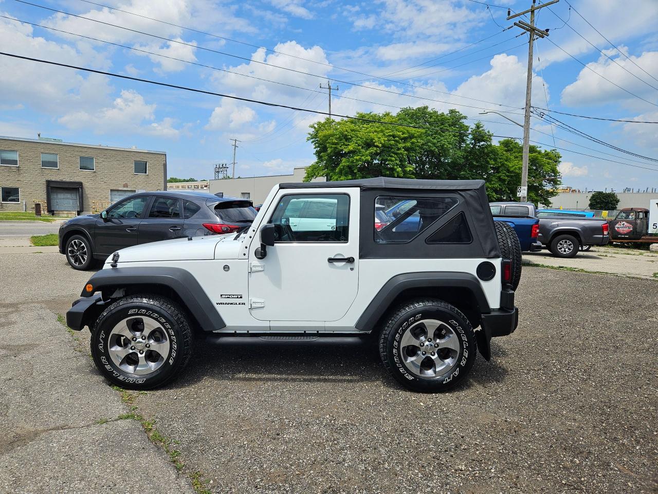 2016 Jeep Wrangler SPORT - Photo #3
