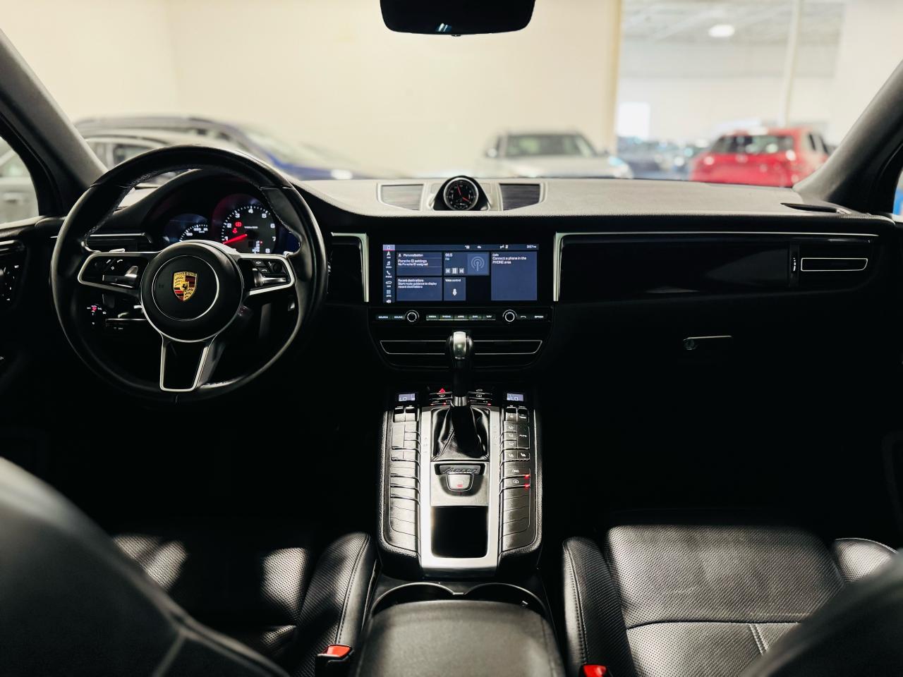 2021 Porsche Macan S - Photo #24