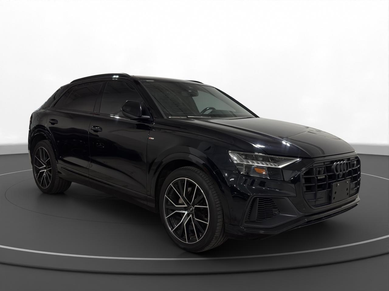 2021 Audi Q8 TECHNIK - Photo #3