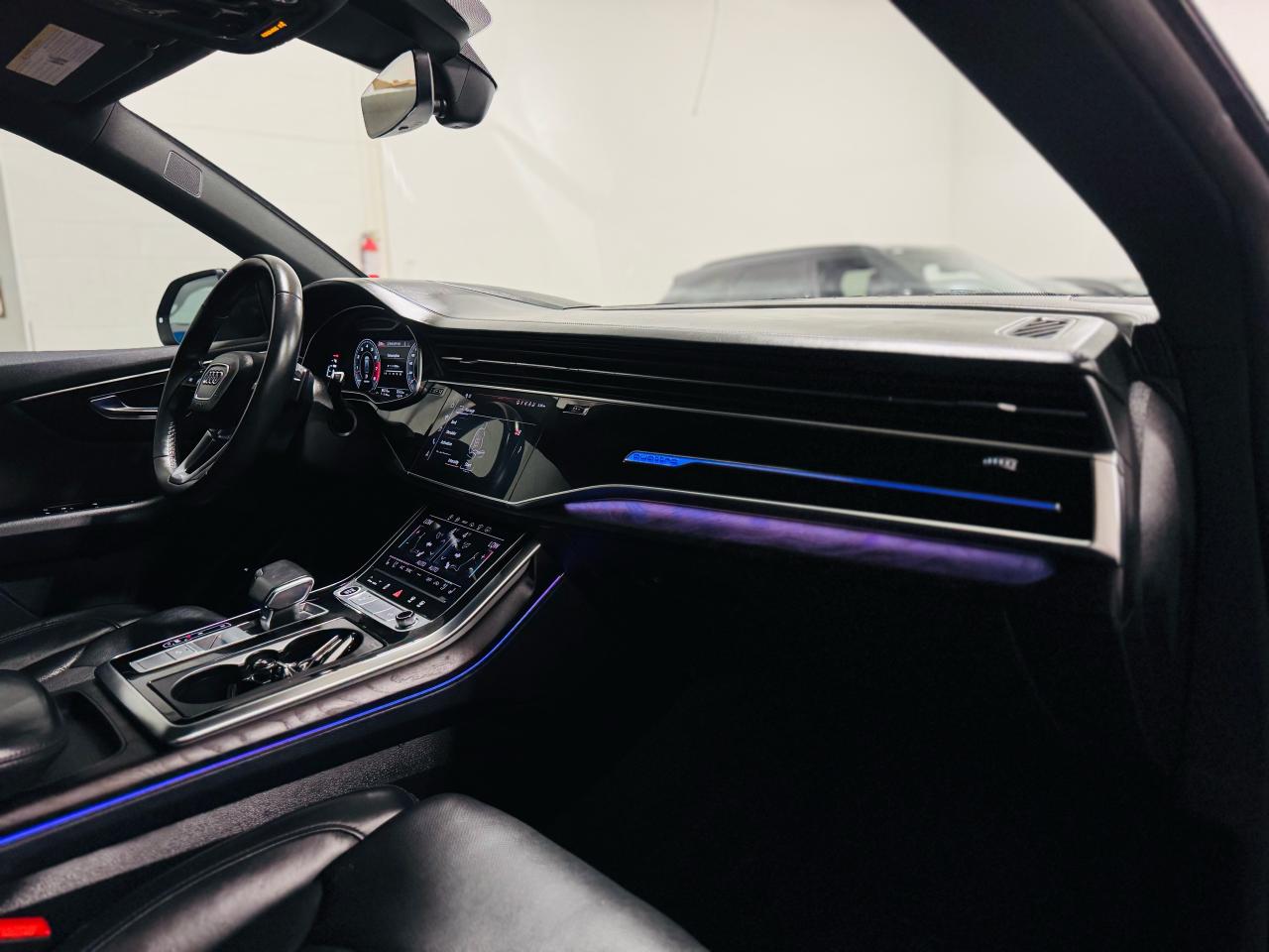 2021 Audi Q8 TECHNIK - Photo #22