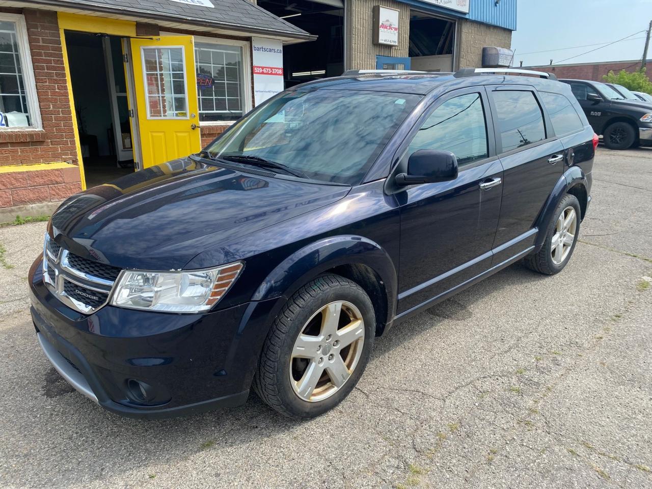 2011 Dodge Journey AWD 4dr R/T - Photo #4