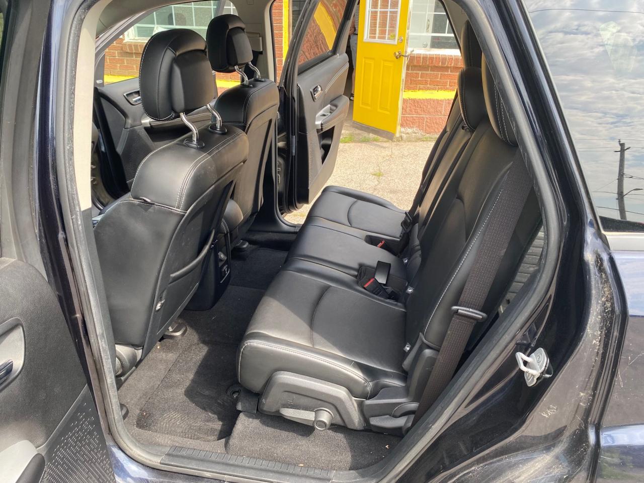 2011 Dodge Journey AWD 4dr R/T - Photo #12