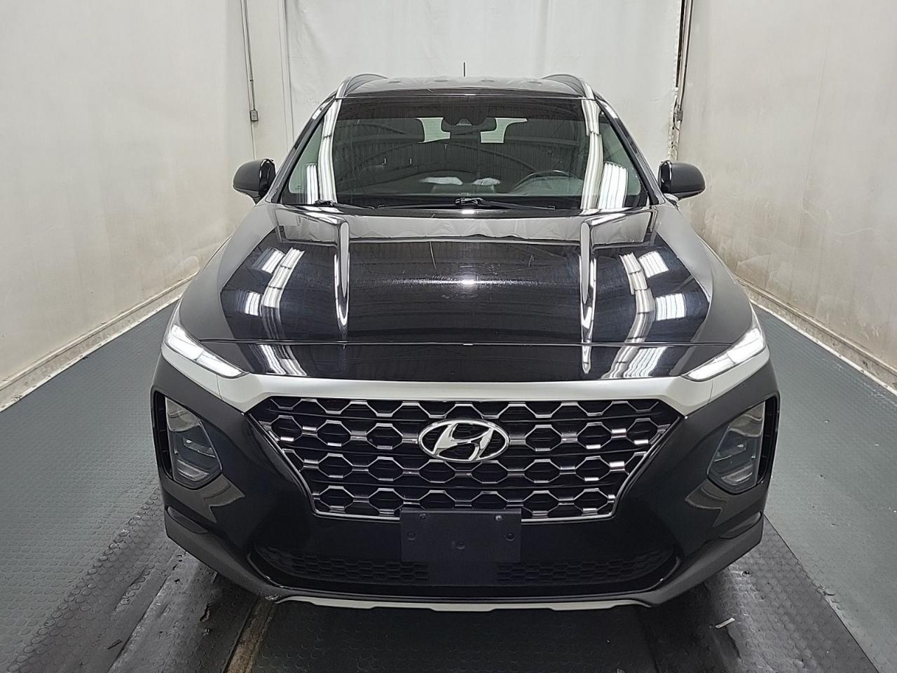 2020 Hyundai Santa Fe ESSENTIAL Photo
