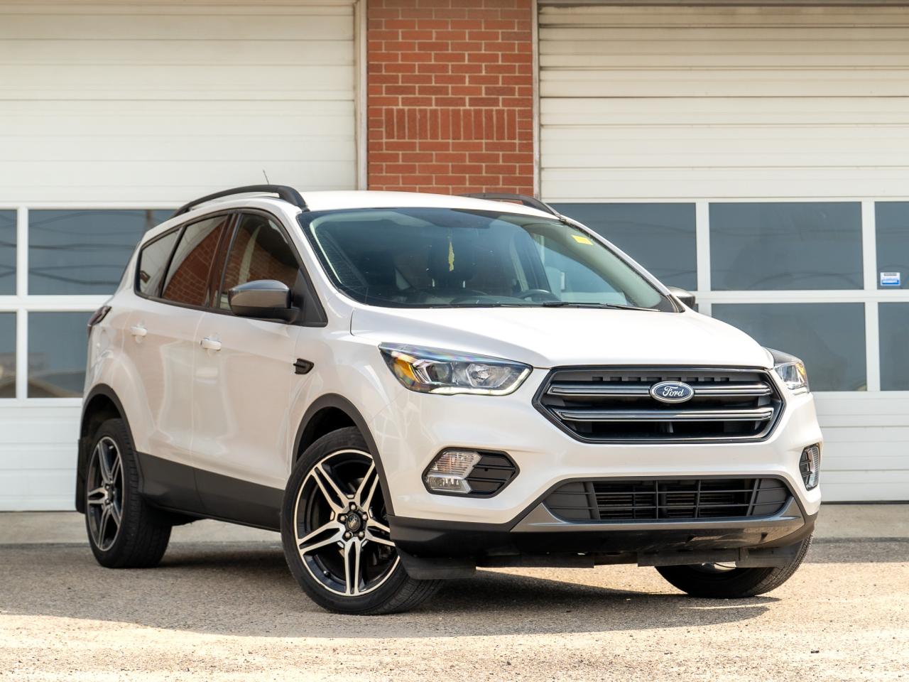 2019 Ford Escape SEL - Photo #3