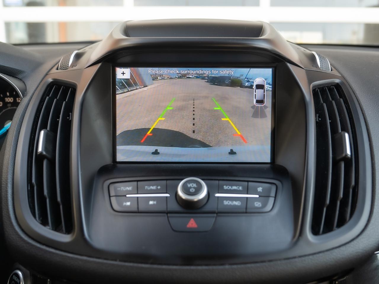 2019 Ford Escape SEL - Photo #21