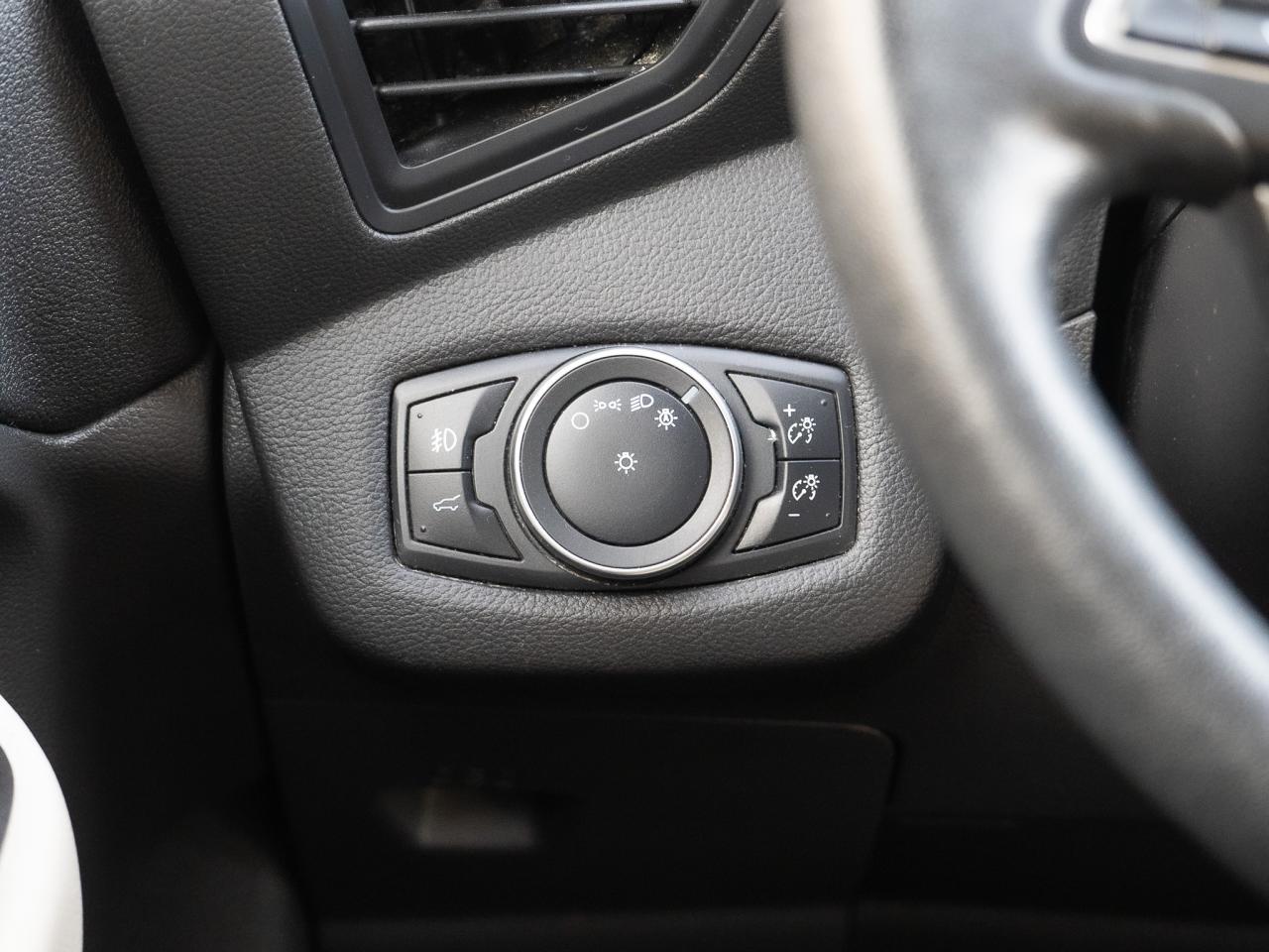 2019 Ford Escape SEL - Photo #13