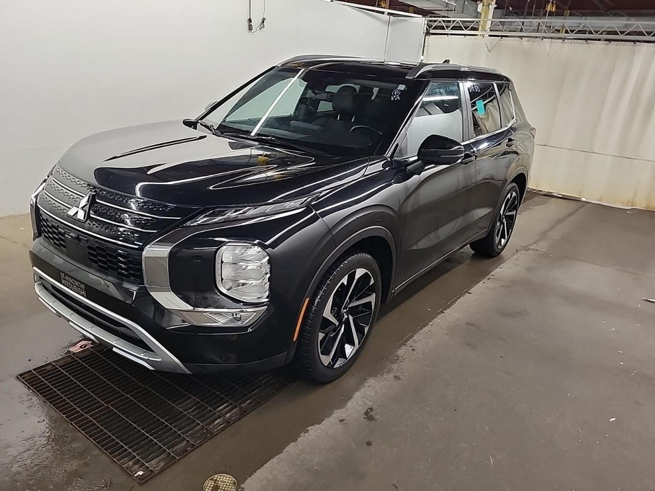 2022 Mitsubishi Outlander SEL