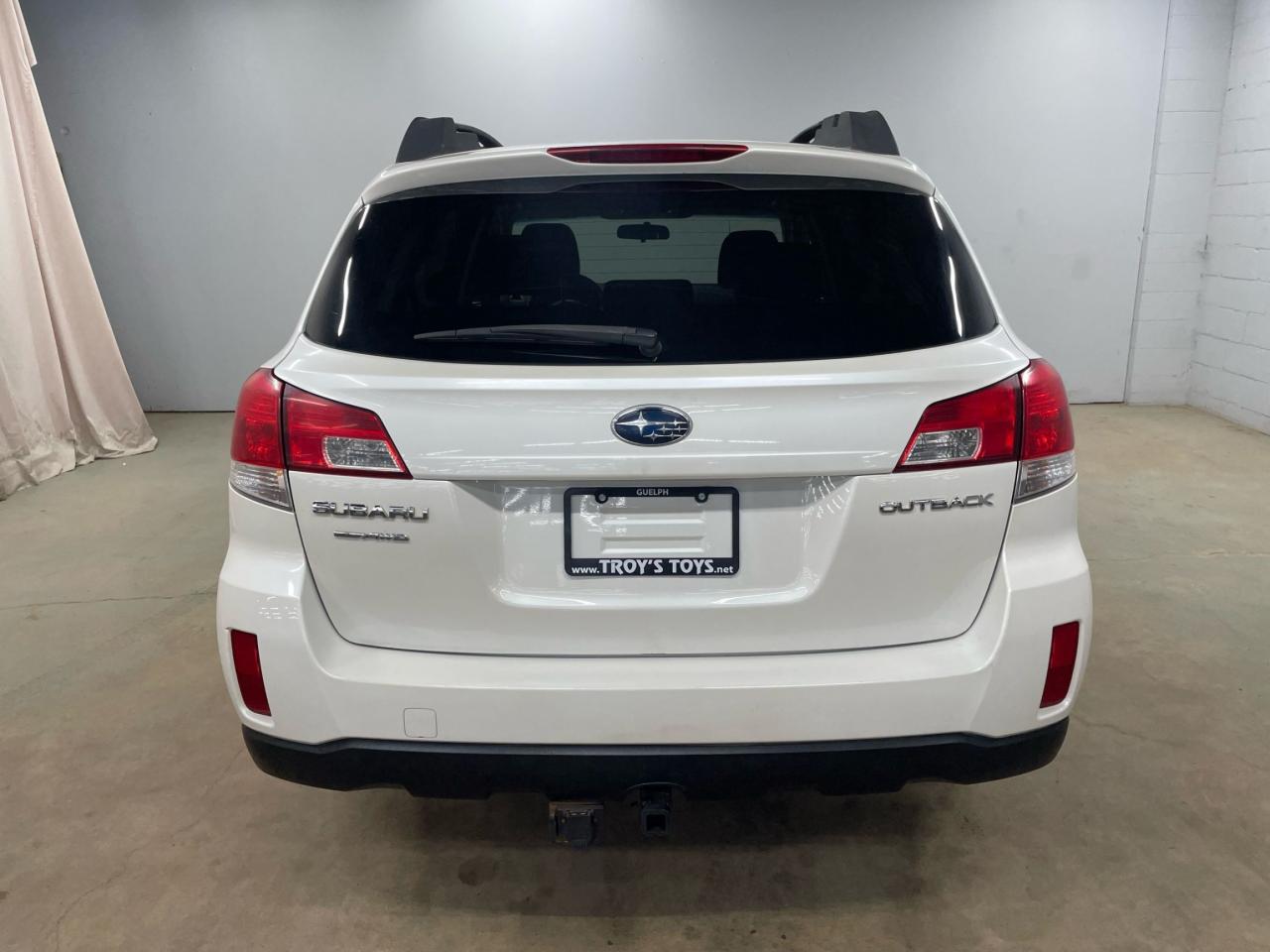 2014 Subaru Outback 4dr Wgn H4 Auto 2.5i Premium