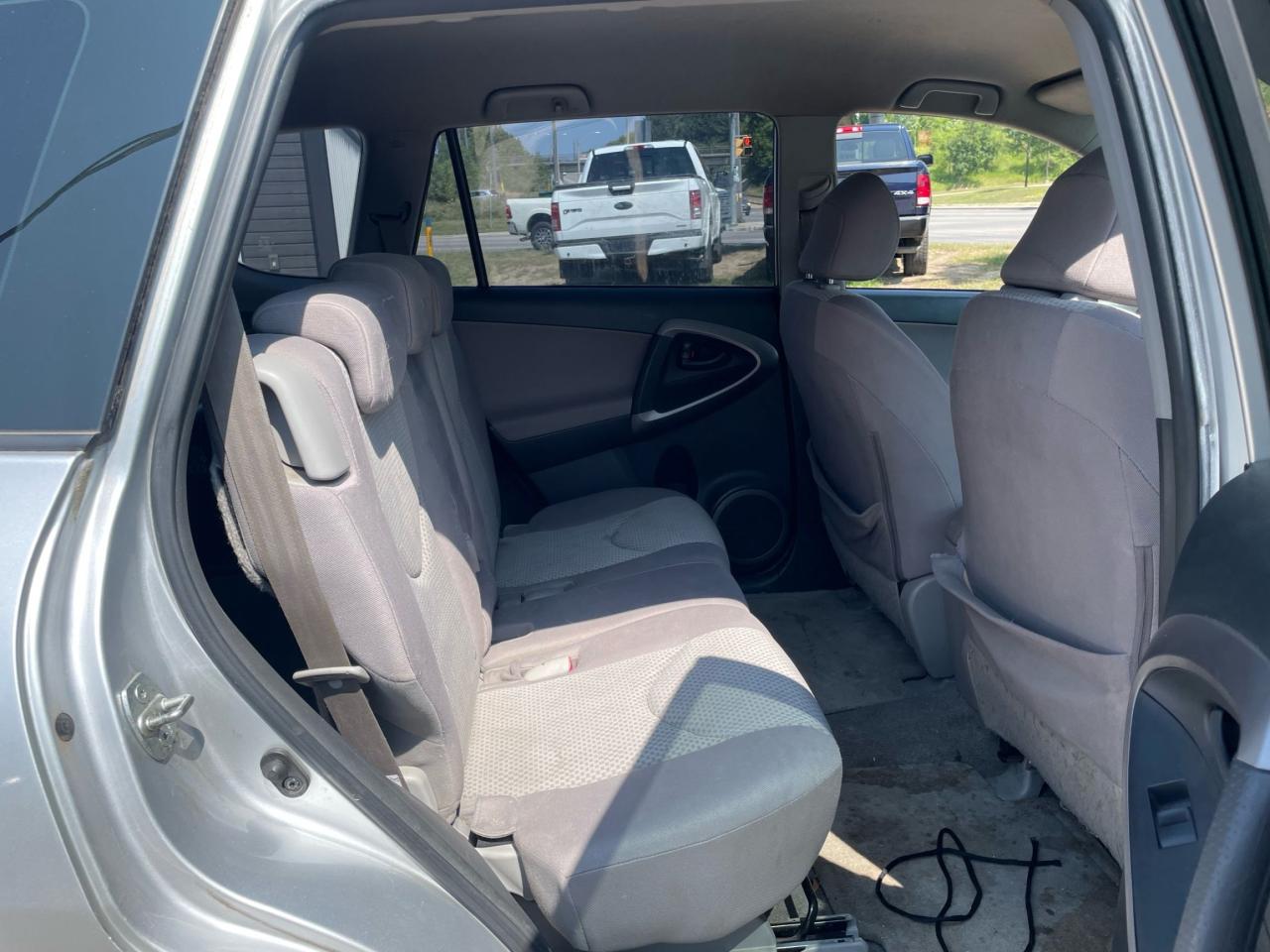 2007 Toyota RAV4 4WD 4dr I4 Base