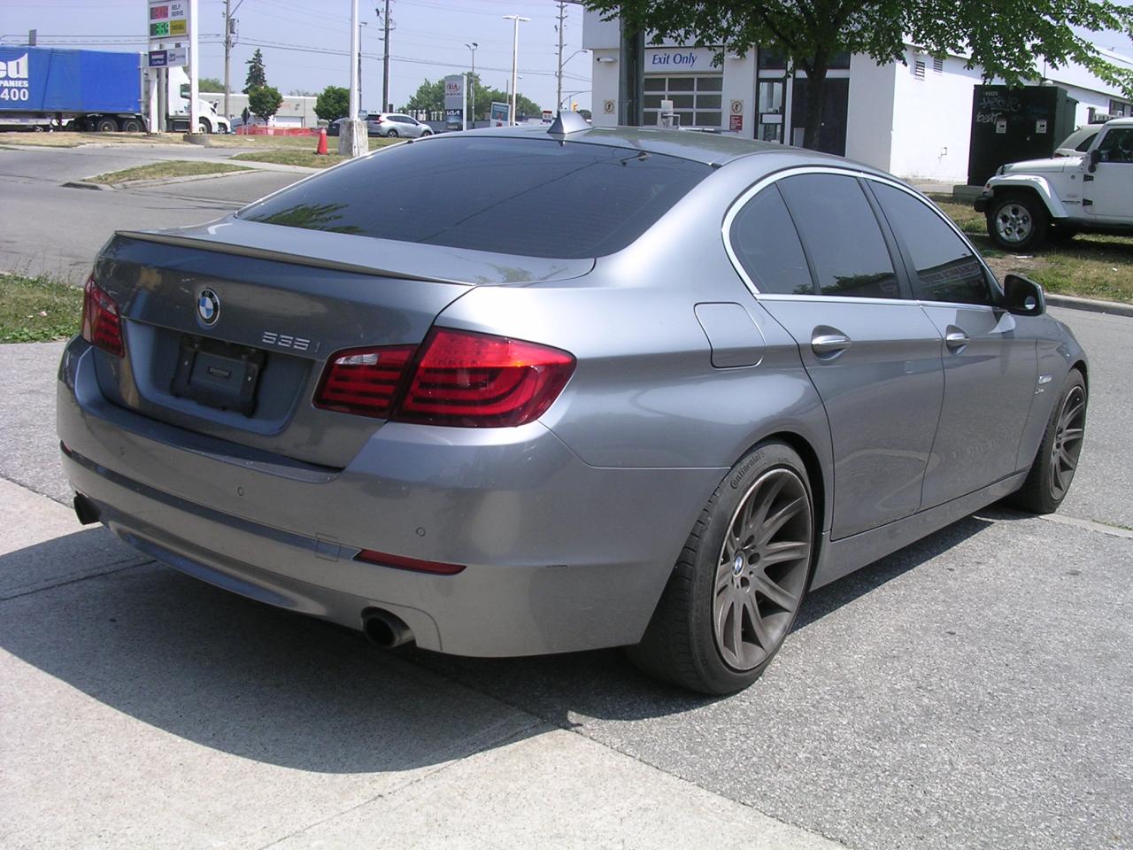 2012 BMW 5 Series 535i xDrive - Photo #3