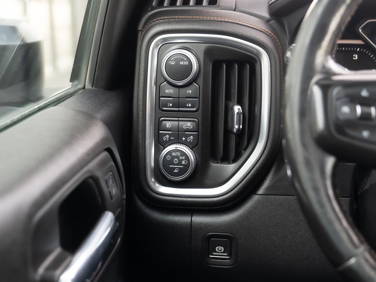 2021 GMC Sierra 3500 AT4 LIFTED Photo12