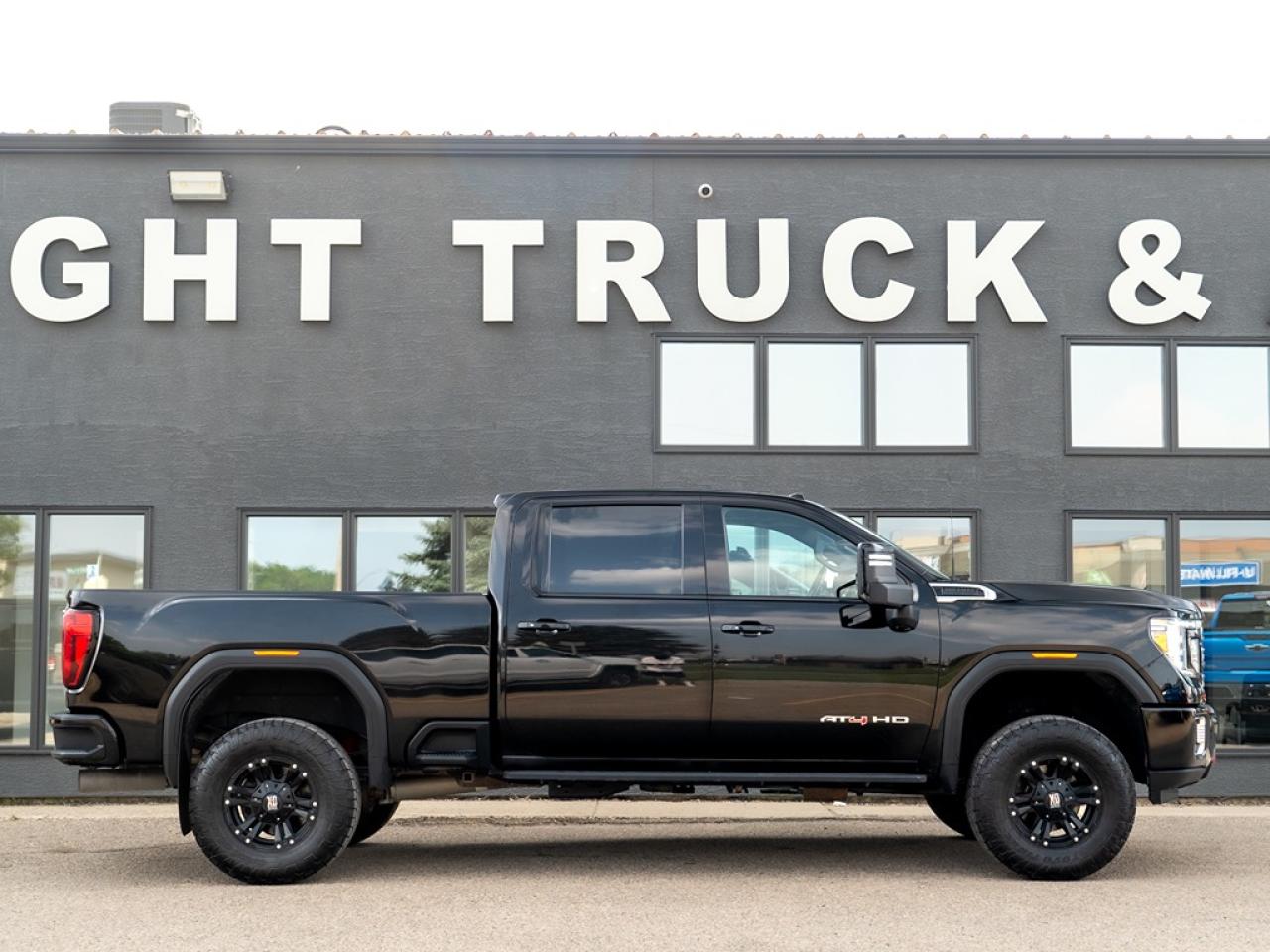 2021 GMC Sierra 3500 AT4 LIFTED Photo4