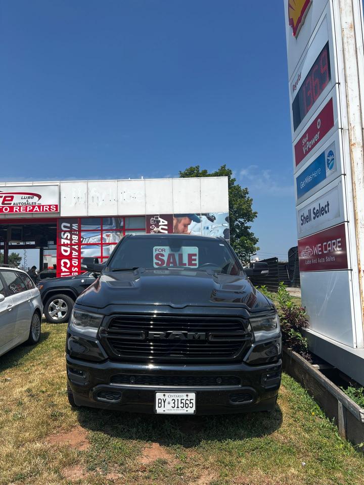 2019 RAM 1500 SPORT - Photo #2