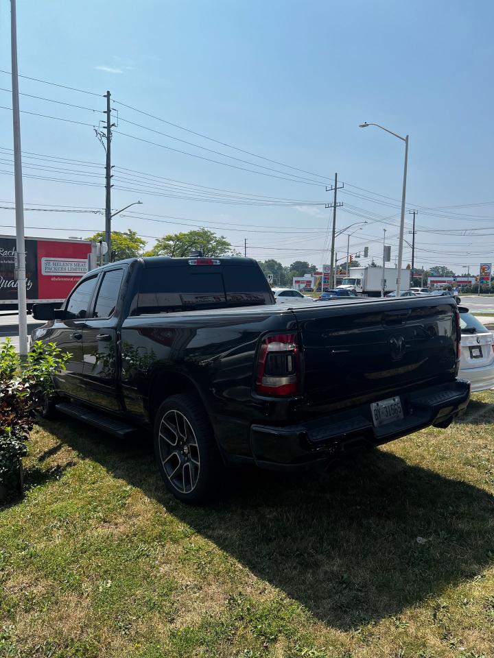 2019 RAM 1500 SPORT - Photo #3