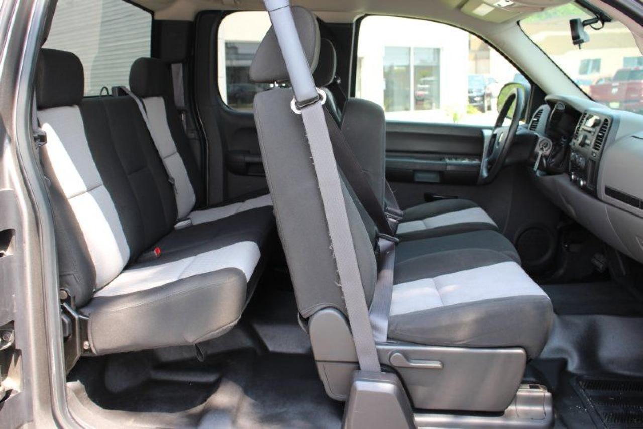 2009 Chevrolet Silverado 1500 LS - Photo #14