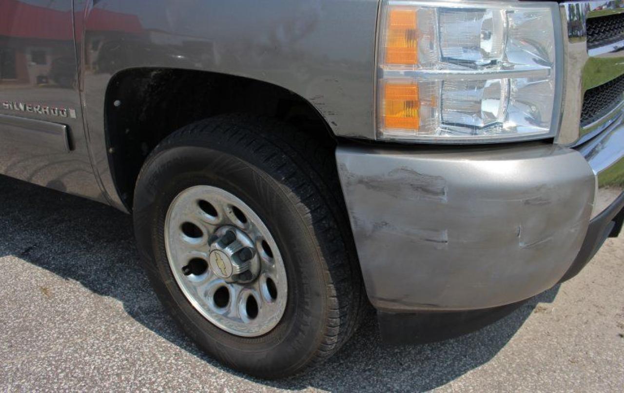 2009 Chevrolet Silverado 1500 LS - Photo #4