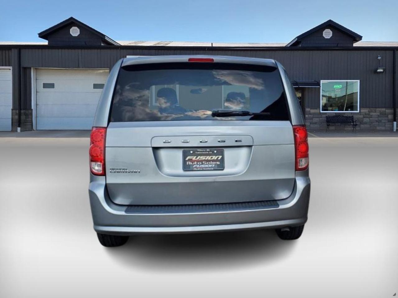 2015 Dodge Grand Caravan 4dr Wgn SXT - Photo #4