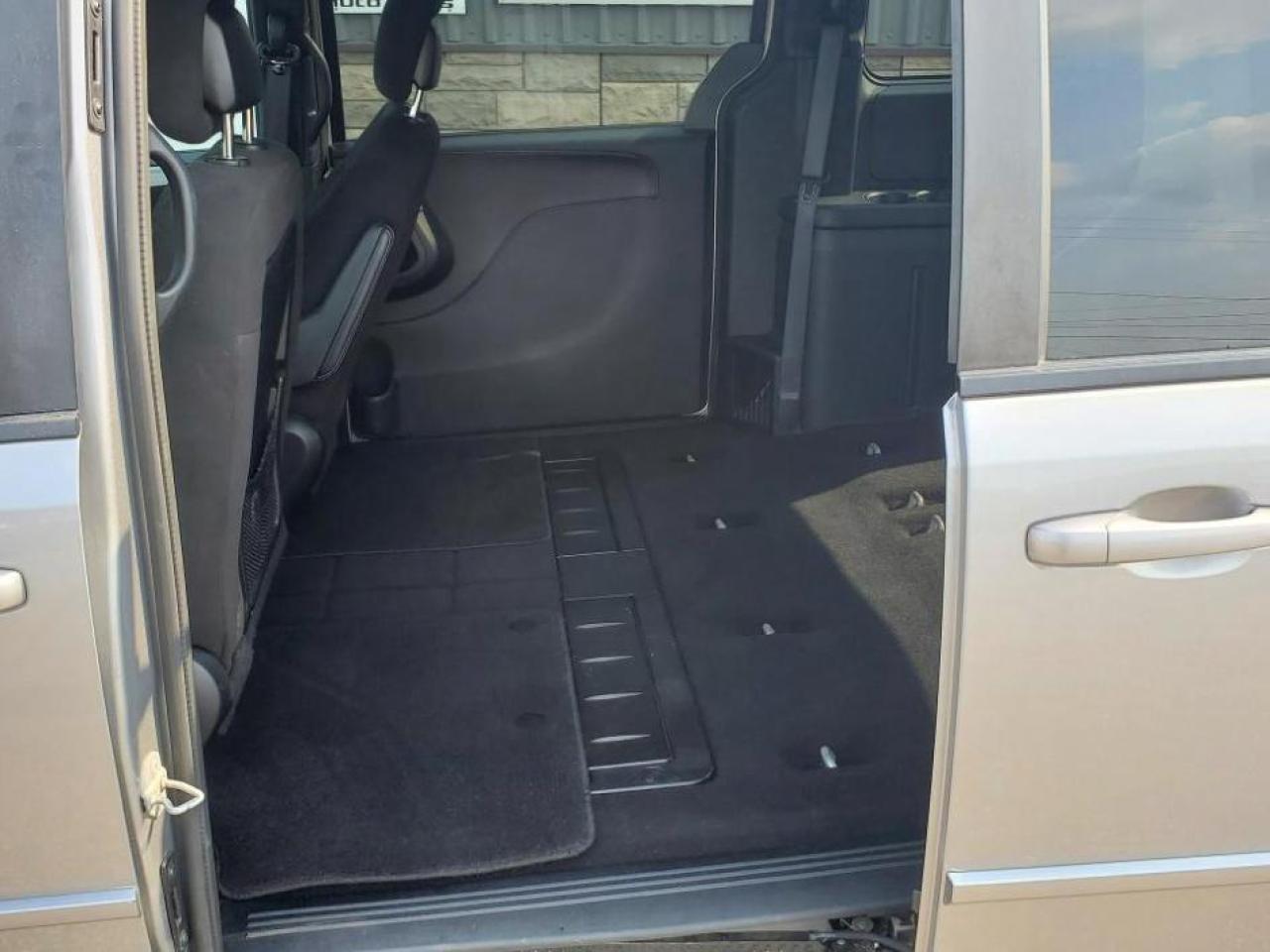 2015 Dodge Grand Caravan 4dr Wgn SXT - Photo #15