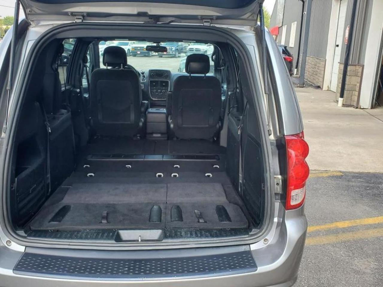 2015 Dodge Grand Caravan 4dr Wgn SXT - Photo #16