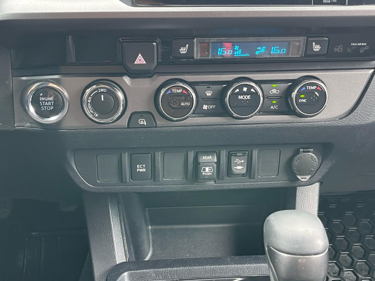2018 Toyota Tacoma SR5|4X4|NAVI|BACKUP CAMERA - Photo #15
