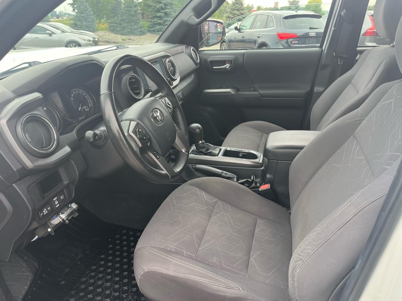 2018 Toyota Tacoma SR5|4X4|NAVI|BACKUP CAMERA - Photo #9