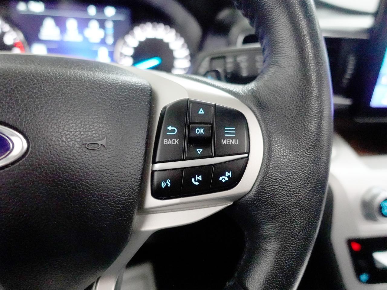2021 Ford Explorer XLT | 4WD | Nav | Leather | Sunroof | CarPlay