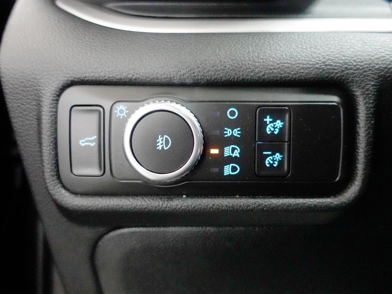 2021 Ford Explorer XLT | 4WD | Nav | Leather | Sunroof | CarPlay
