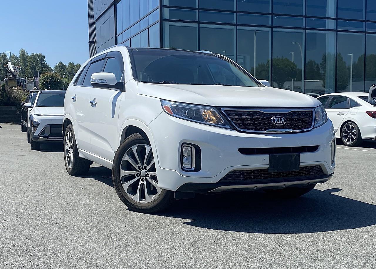 Used 2015 Kia Sorento SX for sale in Abbotsford, BC