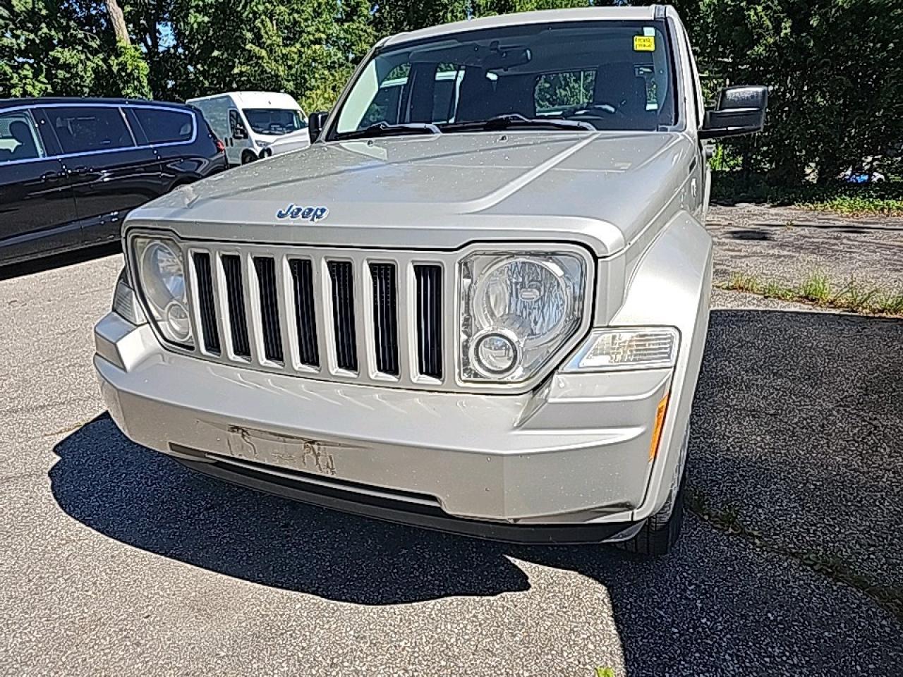 Used 2009 Jeep Liberty Sport LOW KMS!!! AS-IS for sale in New Hamburg, ON
