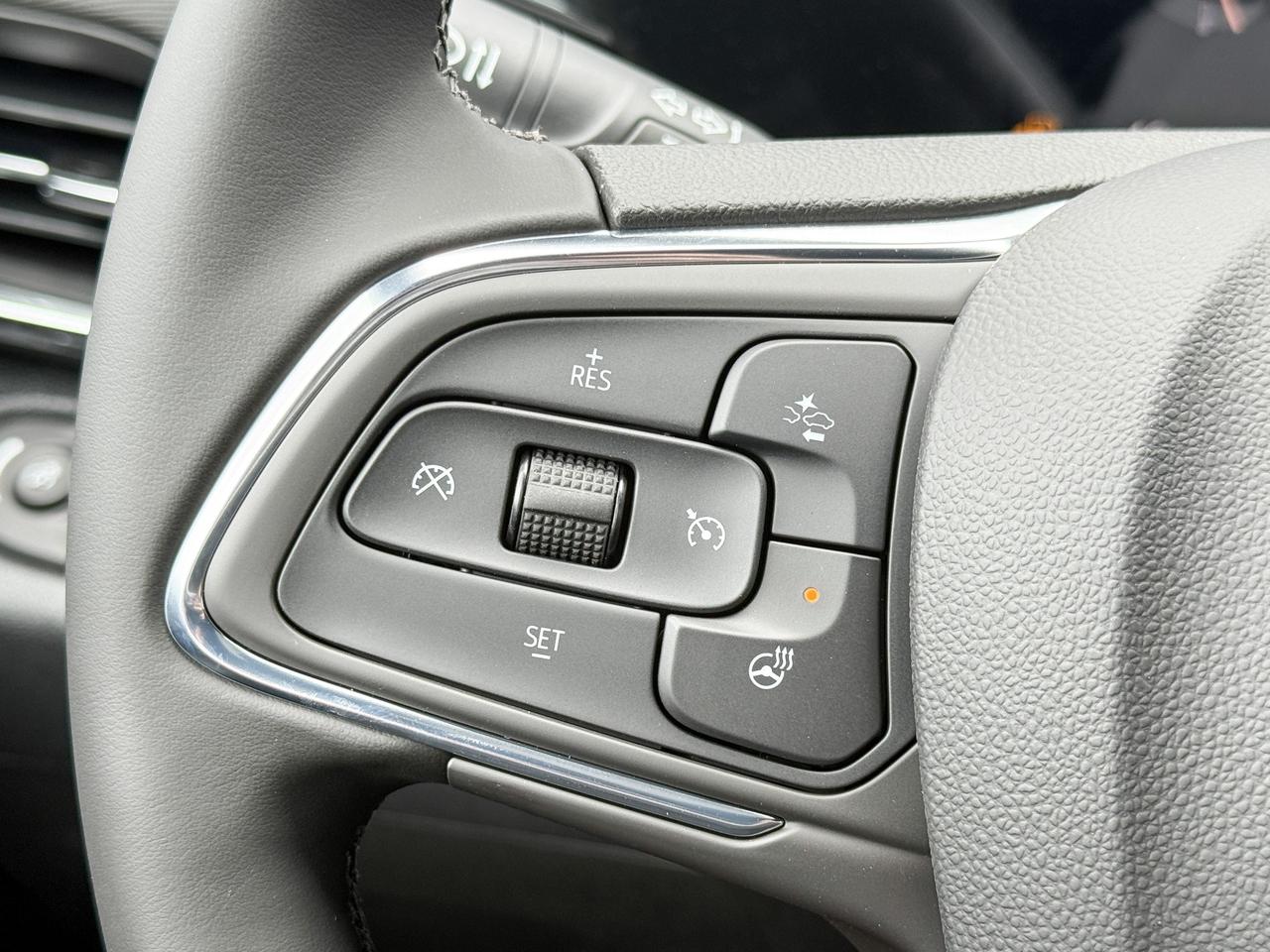 2025 Buick Envista Preferred 1.2L 3CYL WITH REMOTE START/ENTRY, HEATED SEATS, HEATED STEERING WHEEL, HD REAR VISION CAMERA, ANDROID AUTO AND APPLE CARPLAY Photo