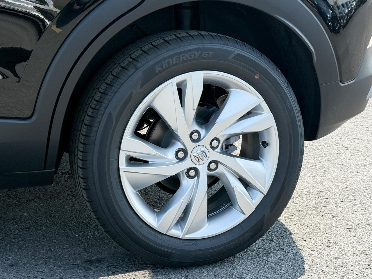 2026 Buick Encore GX Preferred 1.3L 3CYL WITH REMOTE START/ENTRY, HEATED SEATS, HEATED STEERING WHEEL, HD SURROUND VISION, POWER LIFTGATE Photo