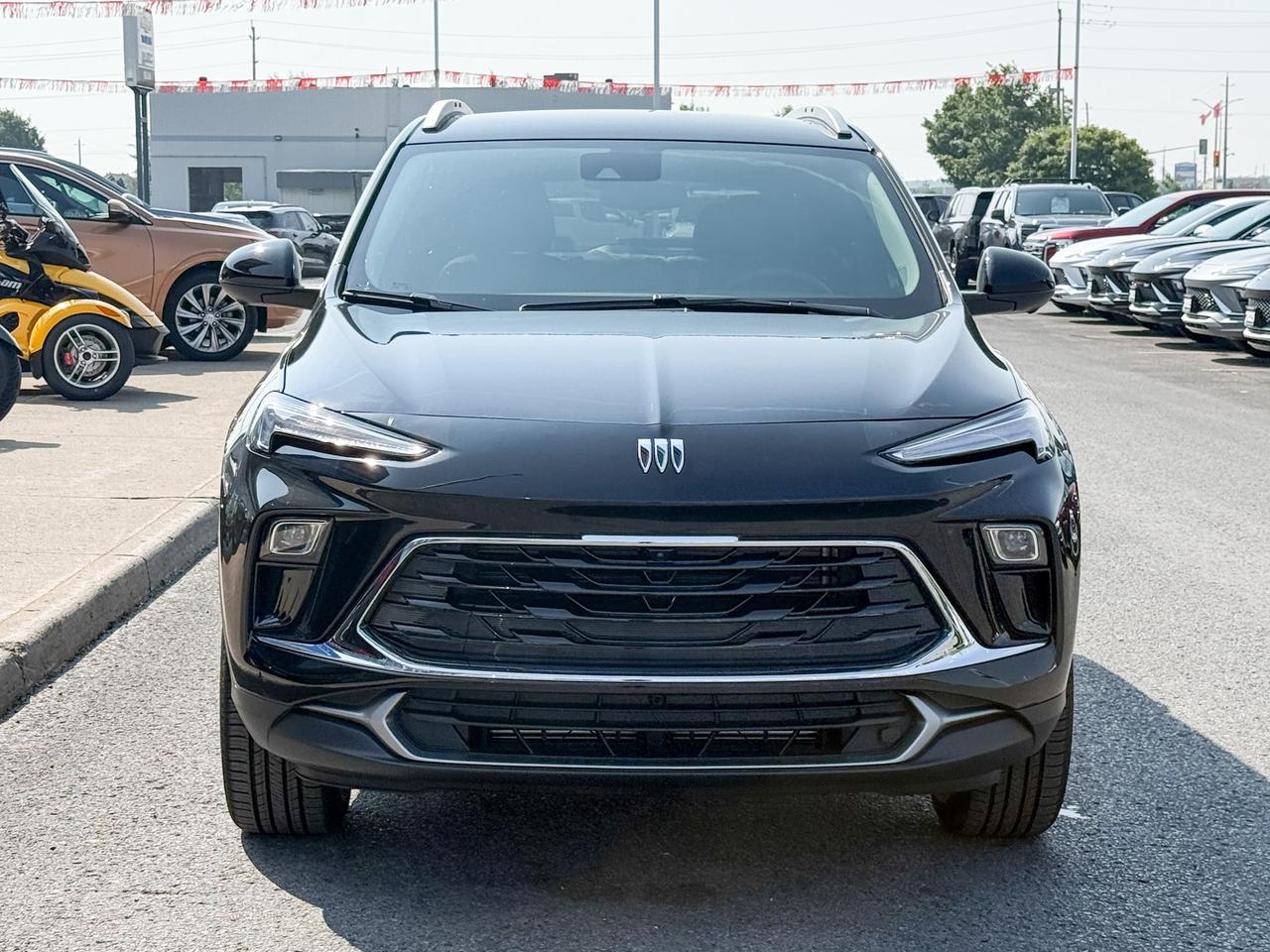 2026 Buick Encore GX Preferred 1.3L 3CYL WITH REMOTE START/ENTRY, HEATED SEATS, HEATED STEERING WHEEL, HD SURROUND VISION, POWER LIFTGATE Photo