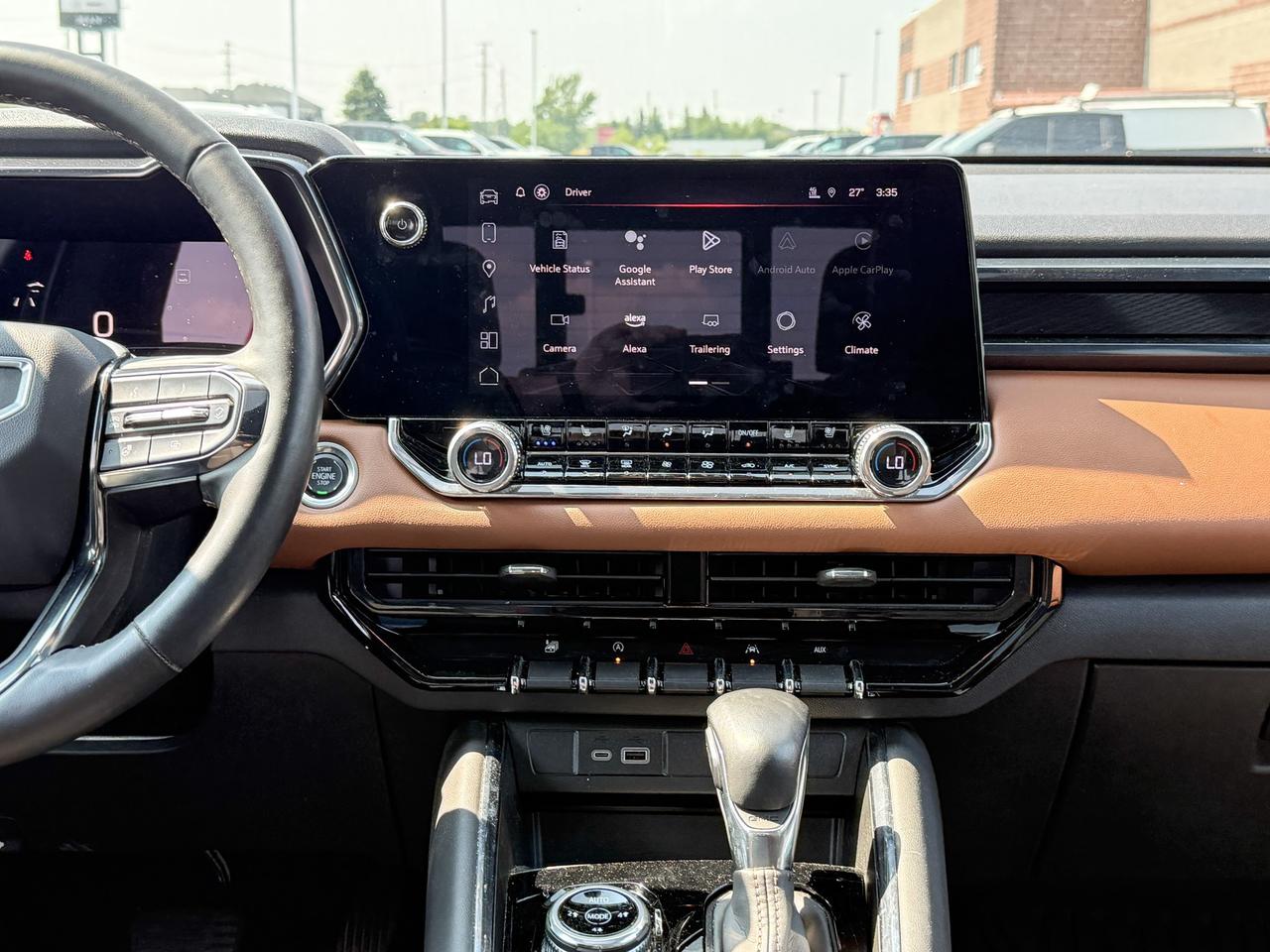 2024 GMC Canyon 2.7L 4CYL AT4 4X4 WITH OEM 2" FACTORY LIFT, HEATED LEATHER SEATS, HEATED STEERING WHEEL, REMOTE VEHICLE START, TRAILER BRAKE CONTROLLER Photo